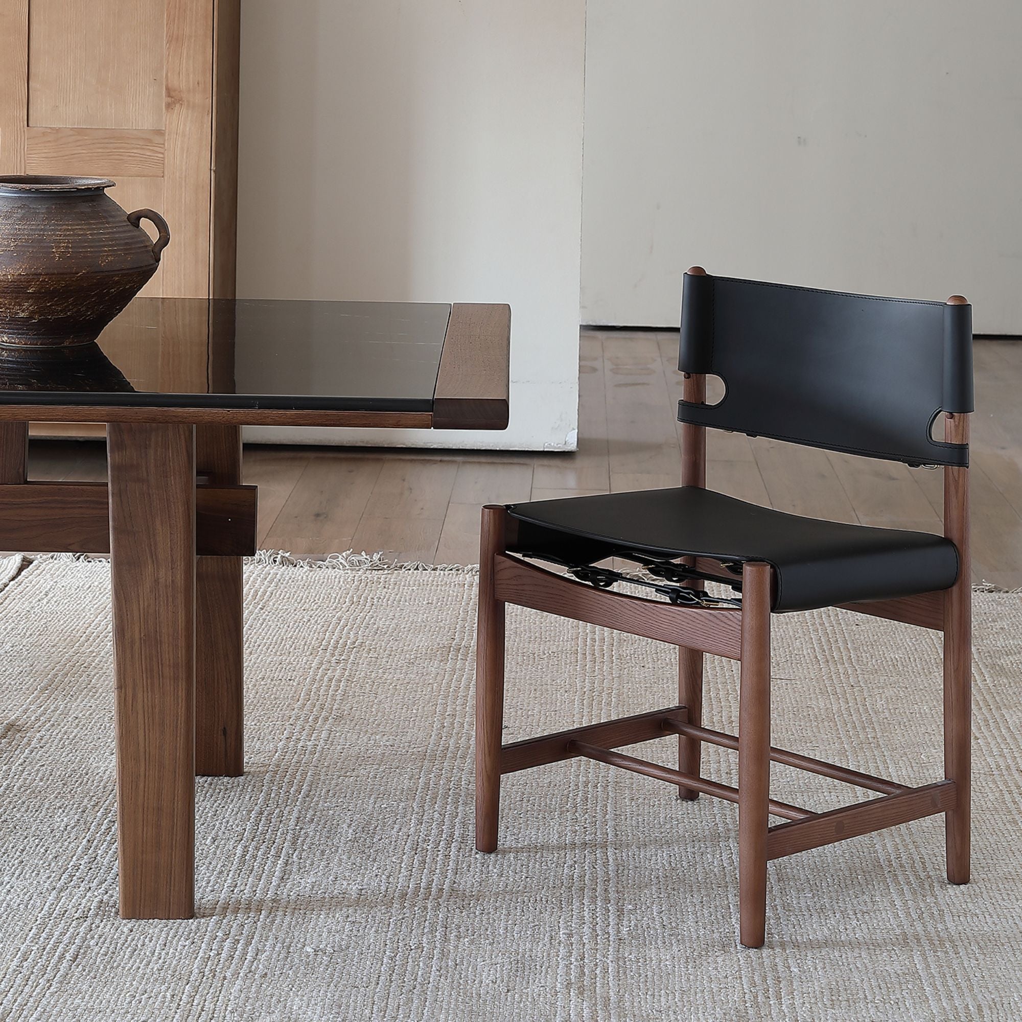 Wynn Chair
