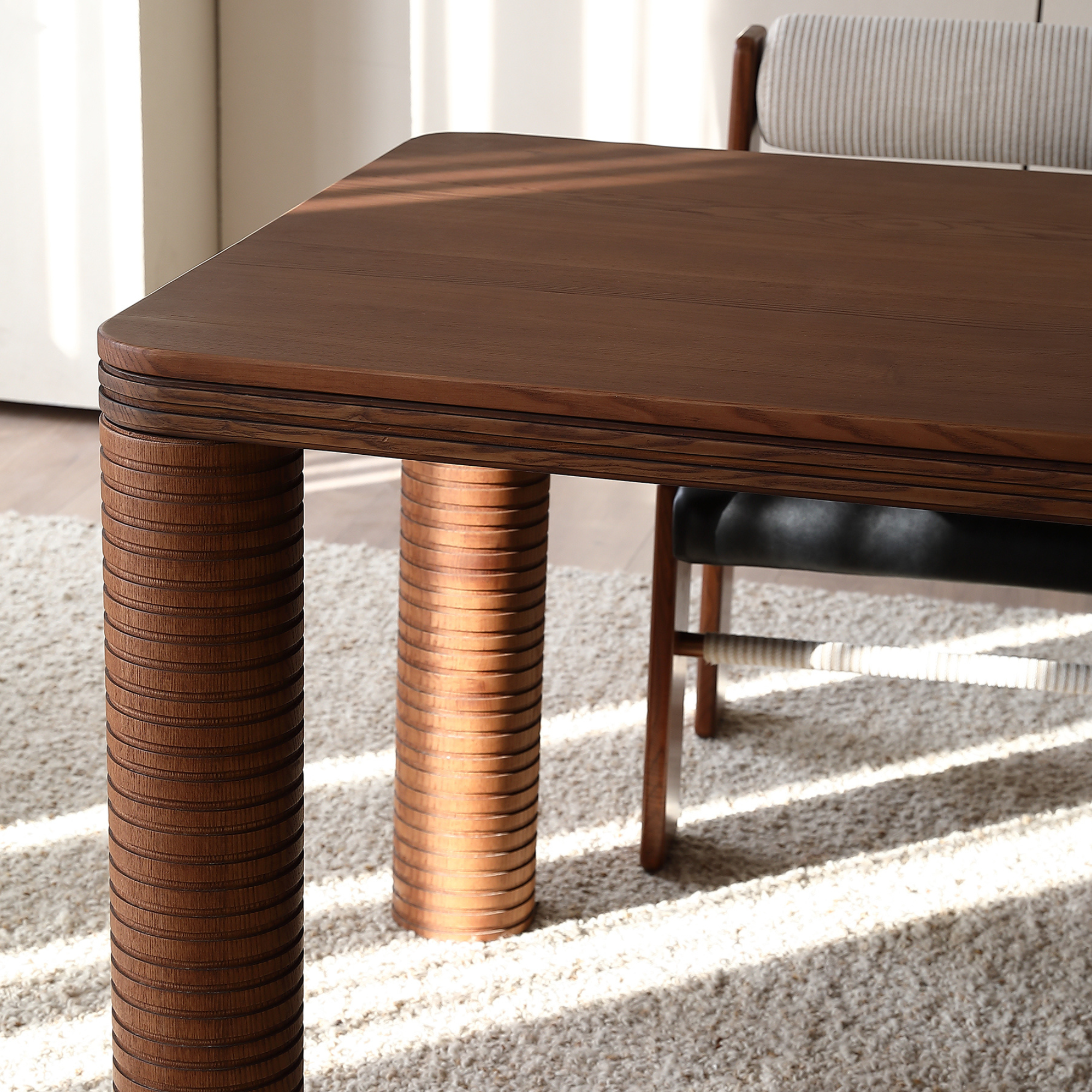 Farro Dining Table