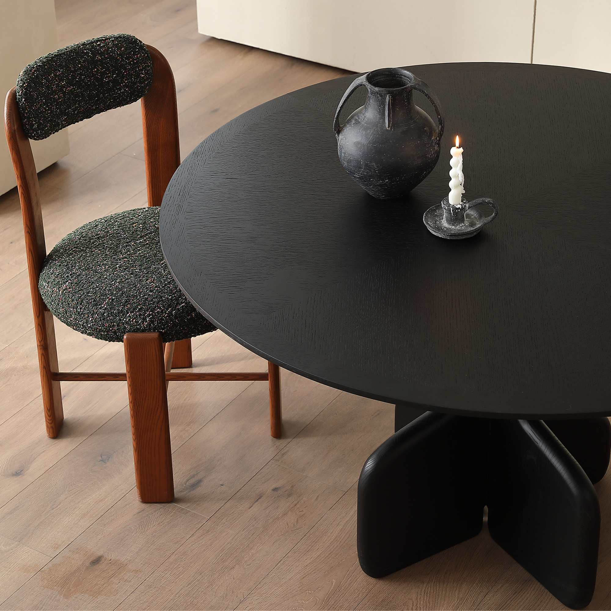 Ludo Chair