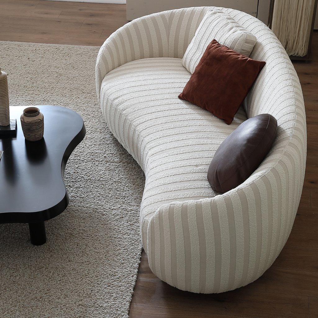 Yselle Sofa