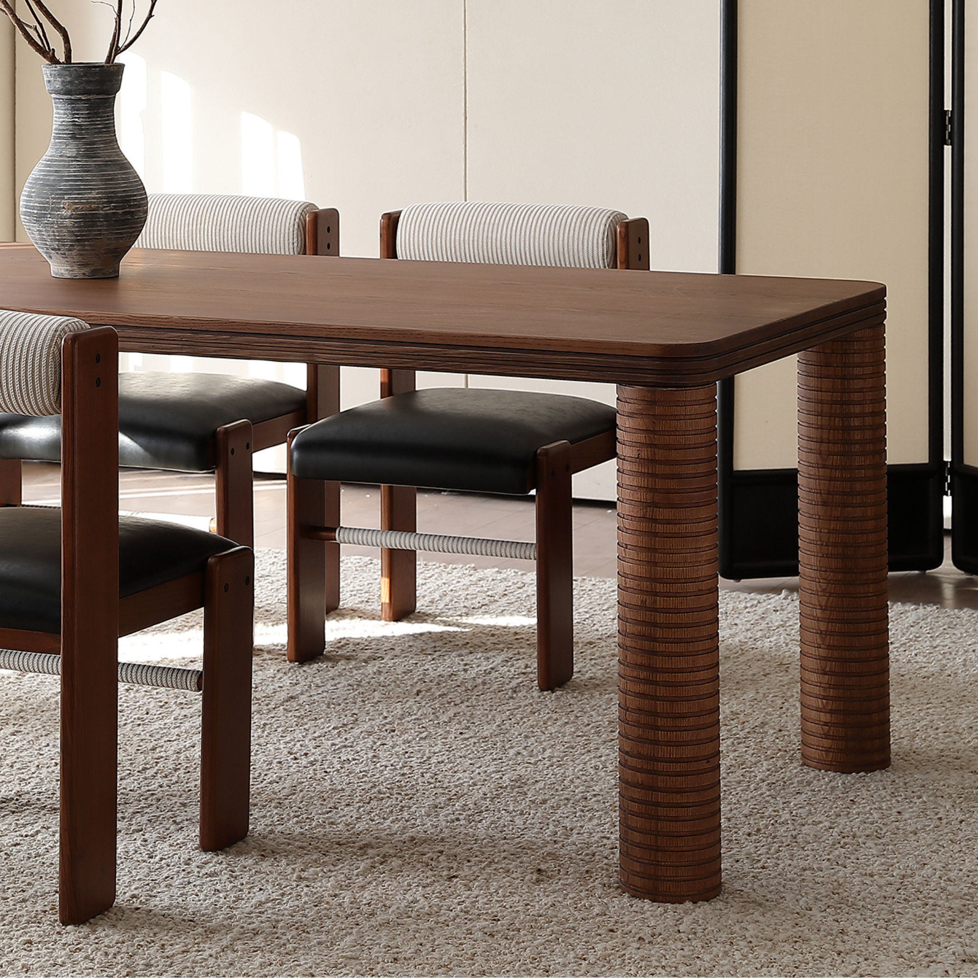 Farro Dining Table