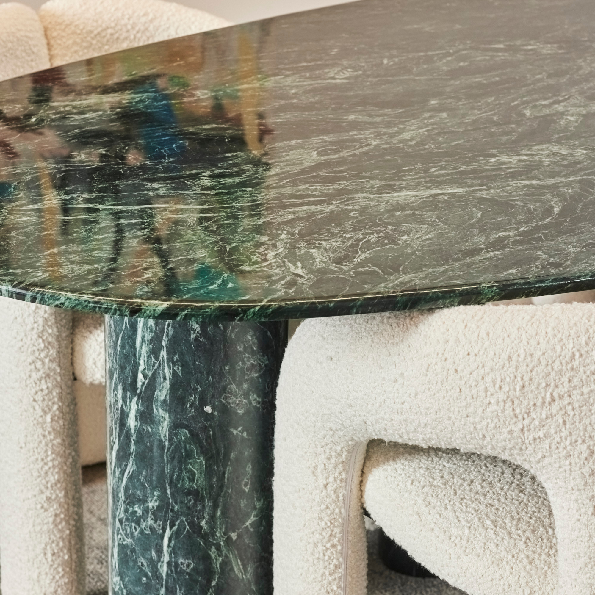 Zagu Dining Table