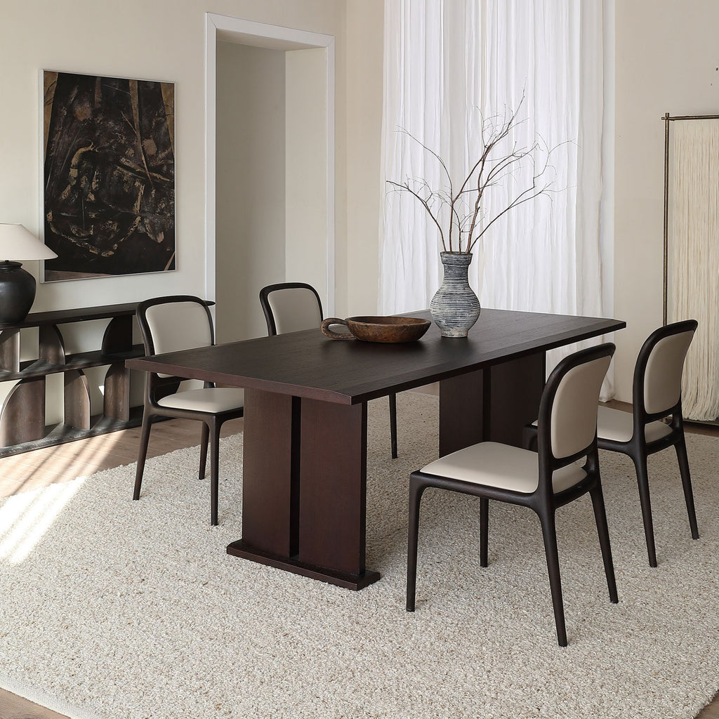 Xilo Dining Table