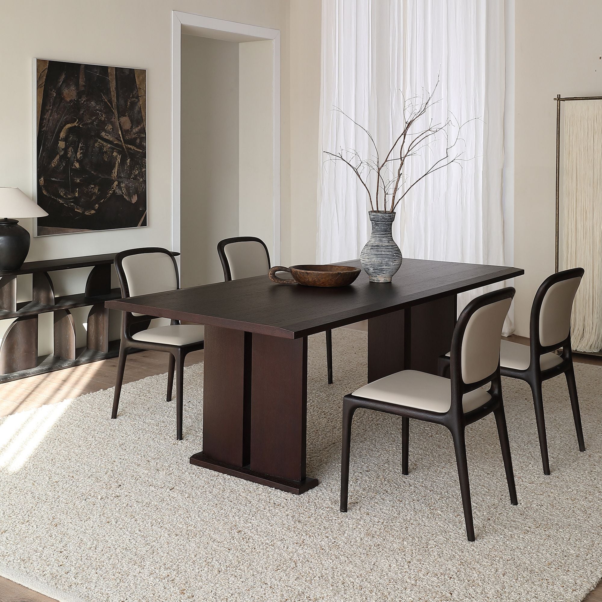 Xilo Dining Table